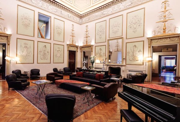 Relais-Santa-Croce-Music-Room Relais-Santa-Croce-Music-Room